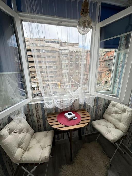 Ultracentral Lovely Place -Your Home Away From Home Bucarest Exterior foto